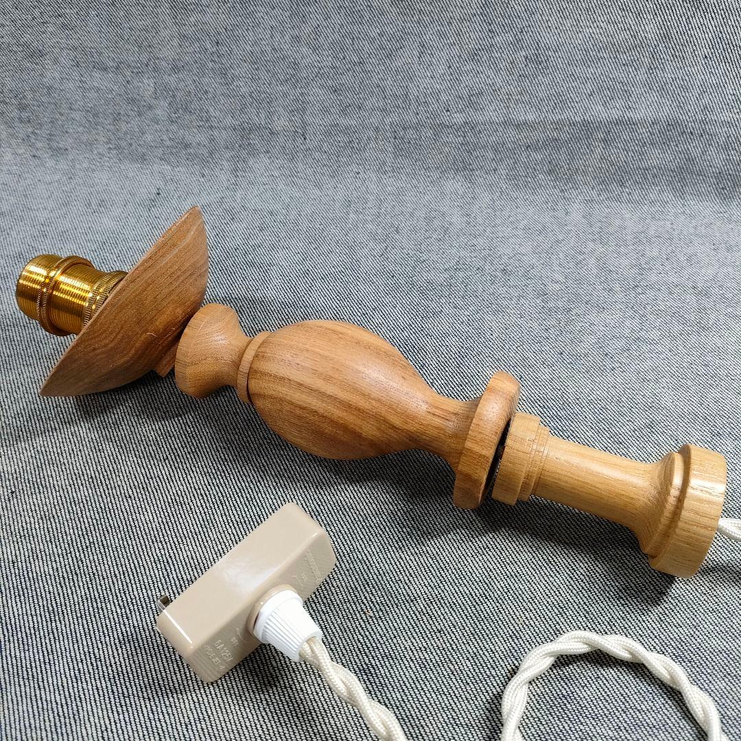 オルネドフォイユ 木製ペンダントライト Orné de Feuilles