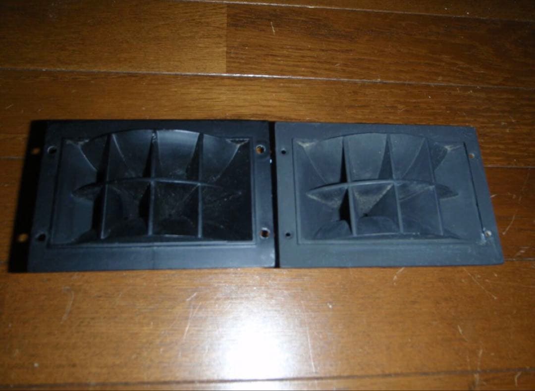 マルチセルラ　金属製ホーン　動作品　ペア