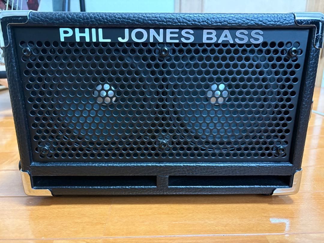 PHIL JONES BASS BC2 ベース用キャビ　スピーカー　PJB
