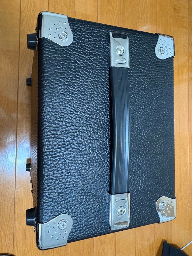 PHIL JONES BASS BC2 ベース用キャビ　スピーカー　PJB