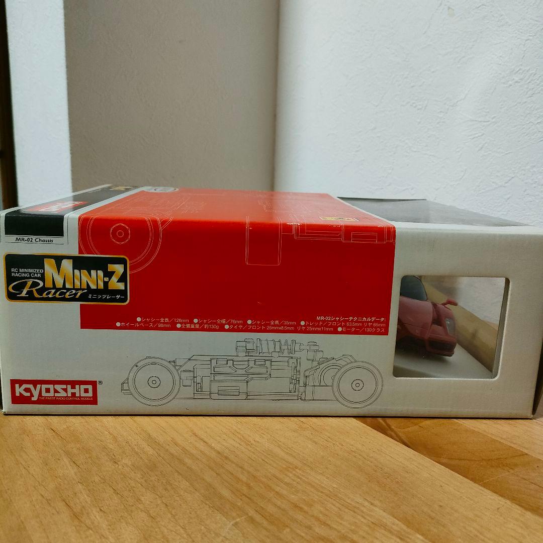 ミニッツ エンツォフェラー　MR02 Chassis 30451R 未使用