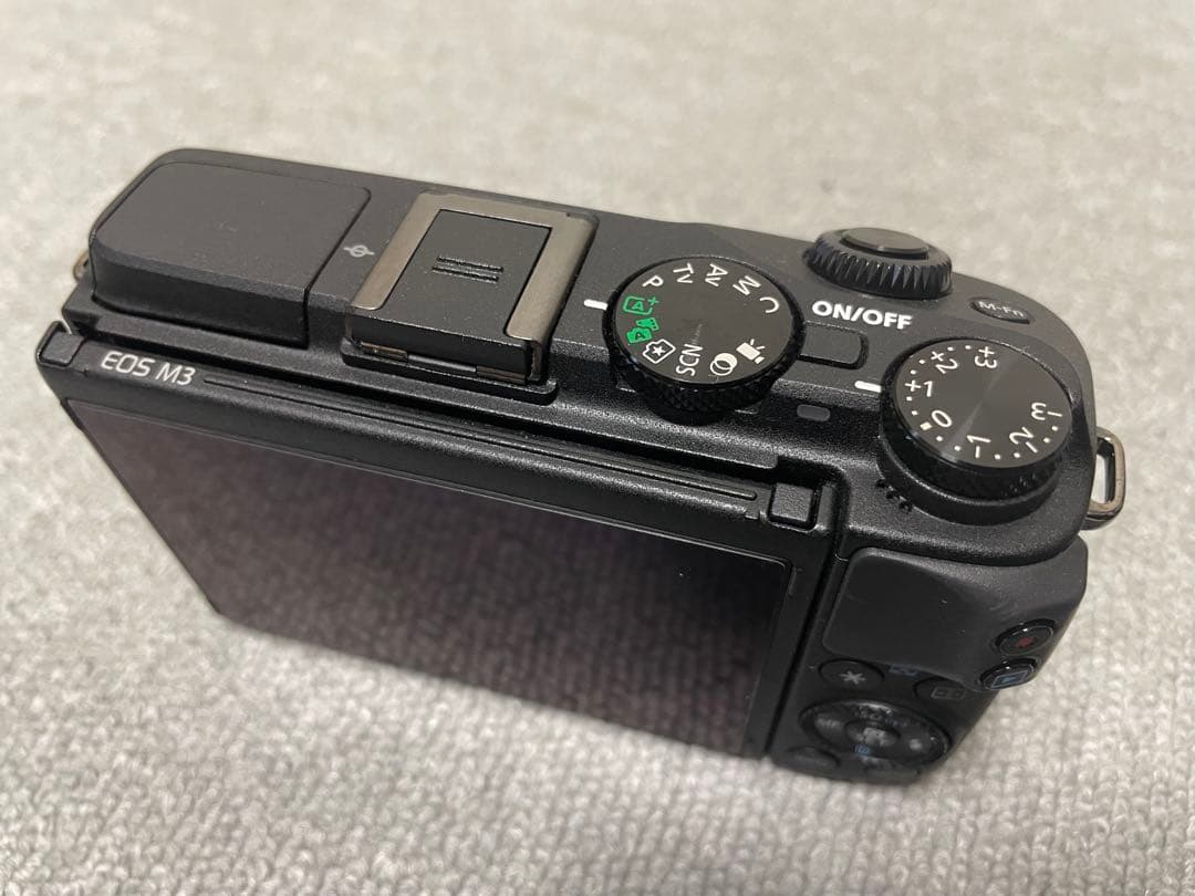Canon EOS M3 ミラーレス一眼カメラ