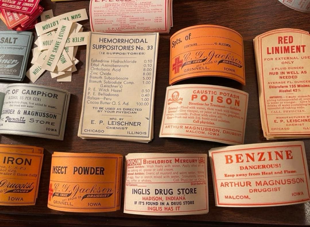 海外　ファーマシーラベル　55種各一枚計55枚　➕薬袋一枚　ヴィンテージ　ラベル