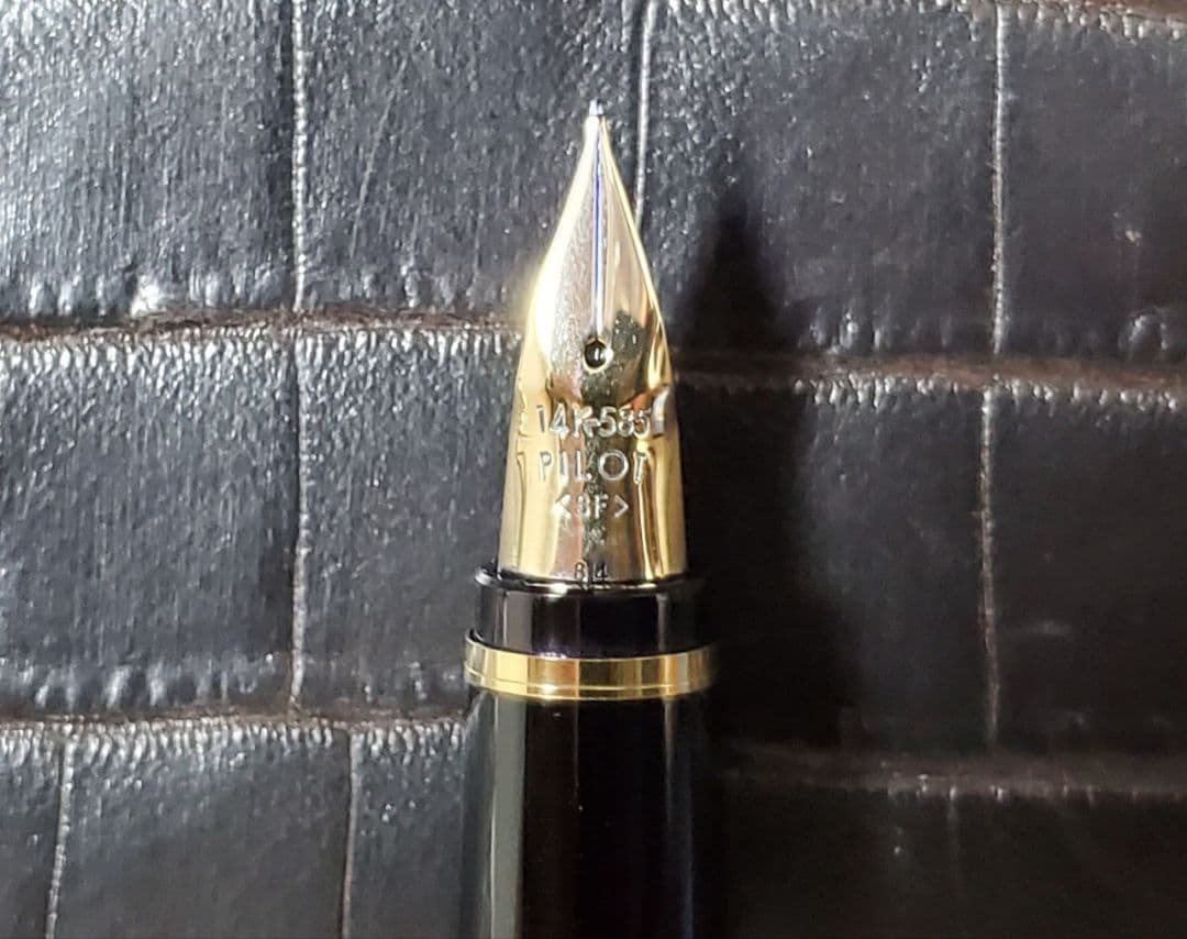 (美品、コレクター品) ナミキ(パイロット)ファルコン「SF」