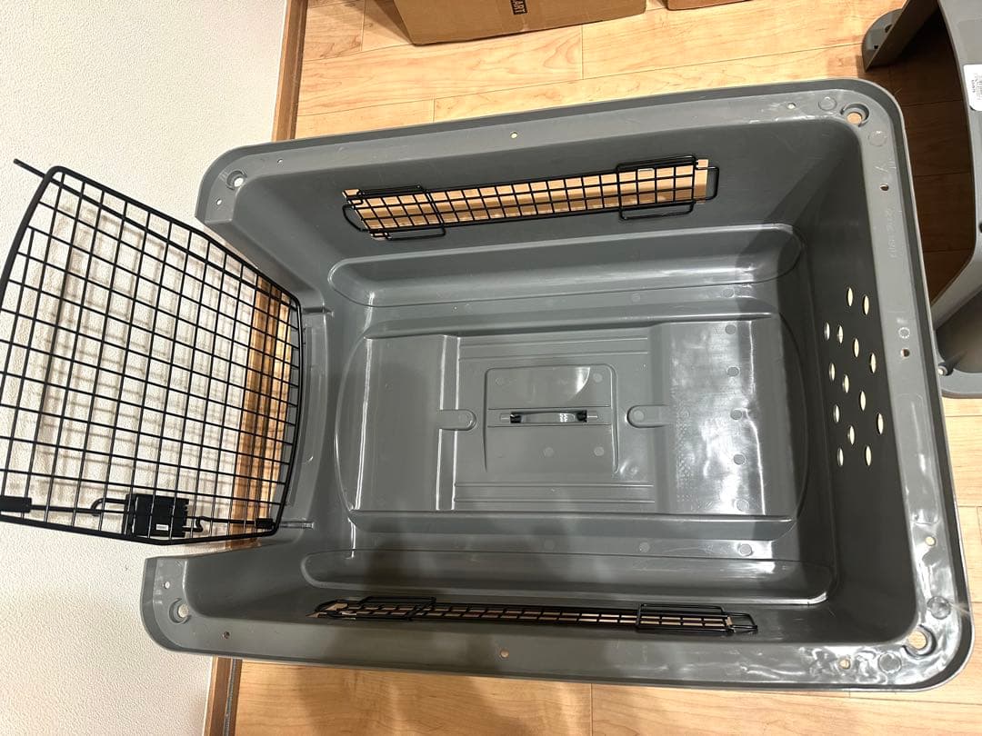 美品/犬 猫 ハード キャリーケース ハードクレート 飛行機輸送 車移動 ①