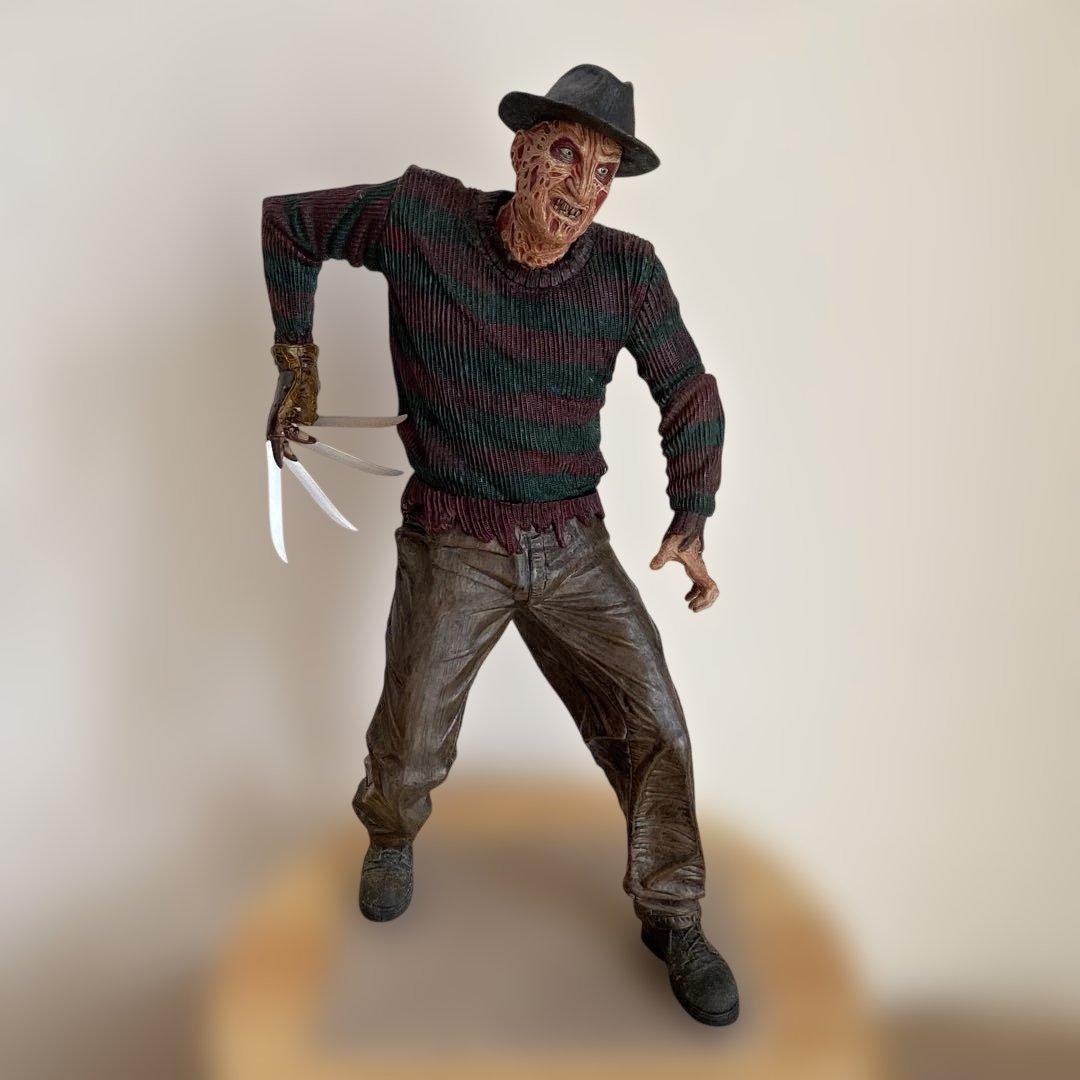 Freddy Krueger 18インチ フィギュア　エルム街の悪夢