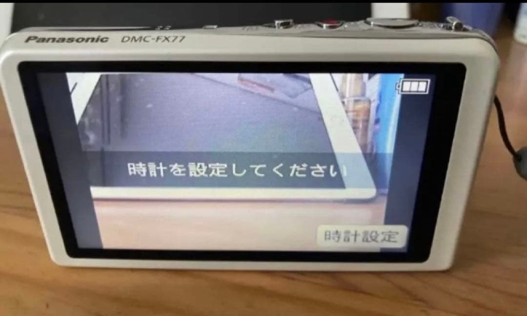 Panasonic パナソニック　デジタルカメラ　LUMIX FX77 ホワイト