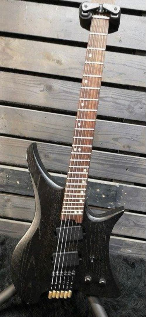 小*平様 エレキギター ブラック 24フレット ハムバッカー