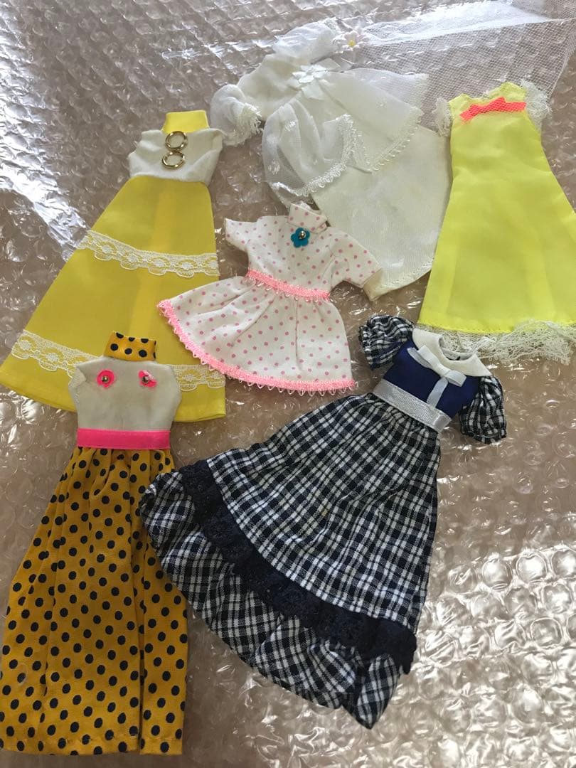 タカラ ピコ ２体＋服8点靴1点付き　値下げしました