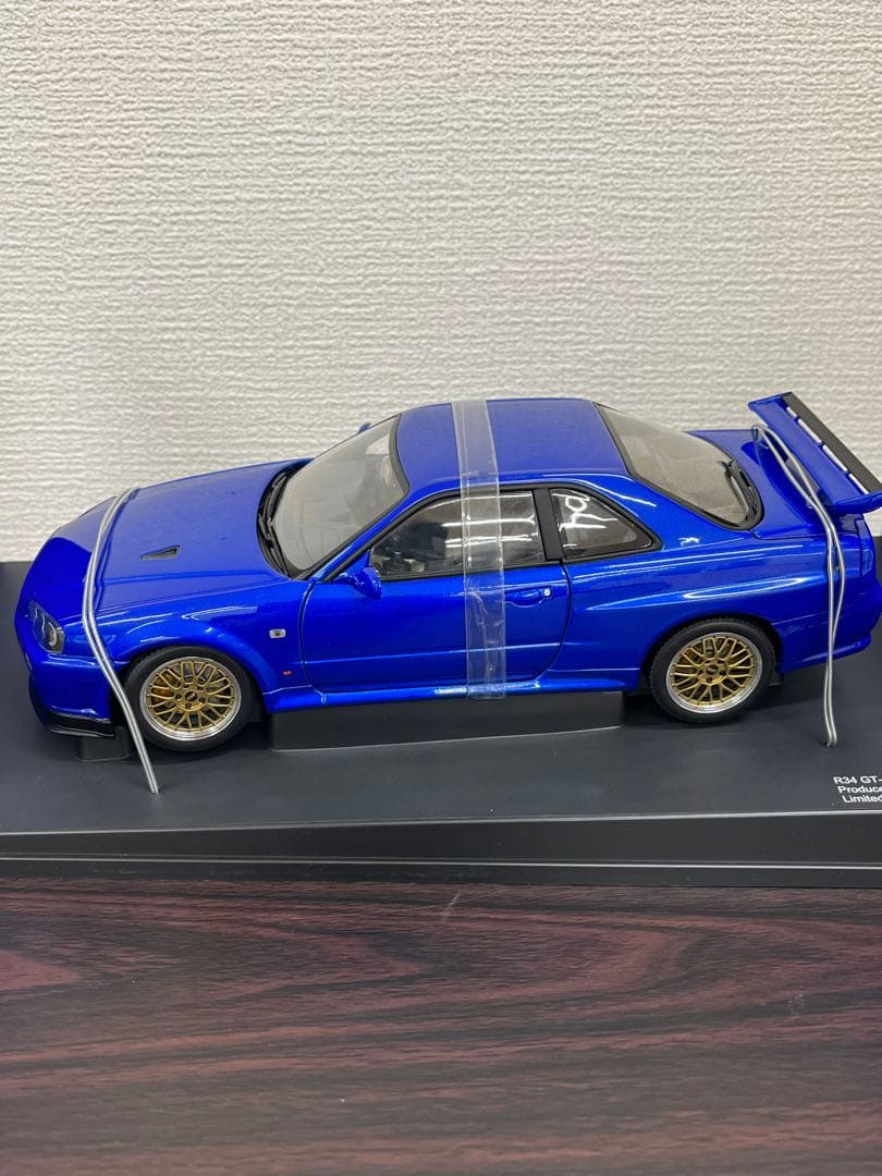 オートアート1/18 be-J世界限定500台 R34スカイラインGT-R