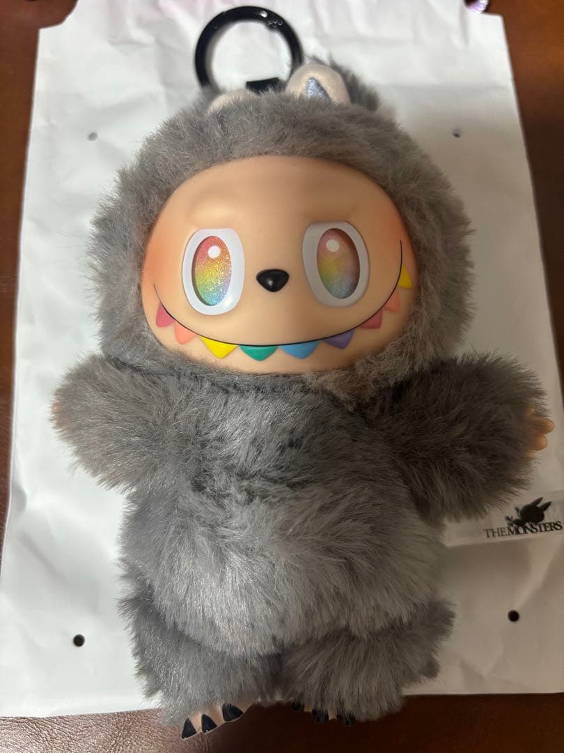 レア.グレーポップマート ラブブ モンスター HIGHLIGHT SECRET