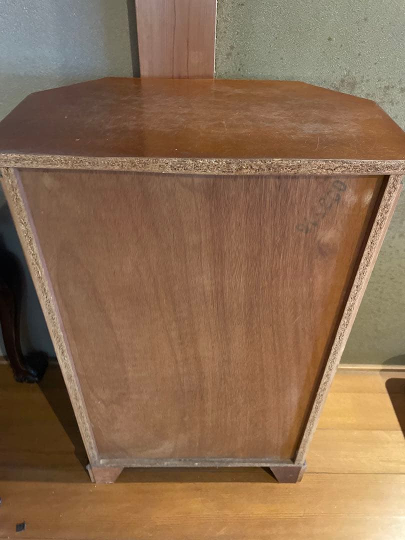 イタリア　象嵌　4段縦型のチェスト　コンソール