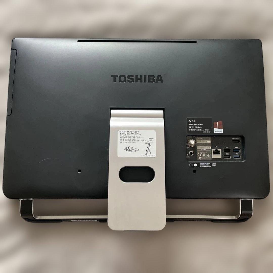 東芝 dynabook REGZA PC D714/W6KB