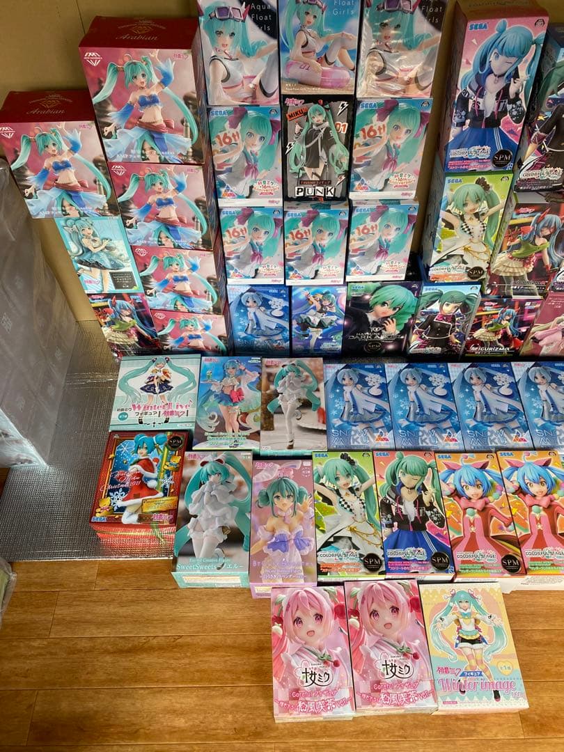 初音ミク　フィギュア　プロジェクトセカイ　桜ミク　雪ミク　アラビアン　50個
