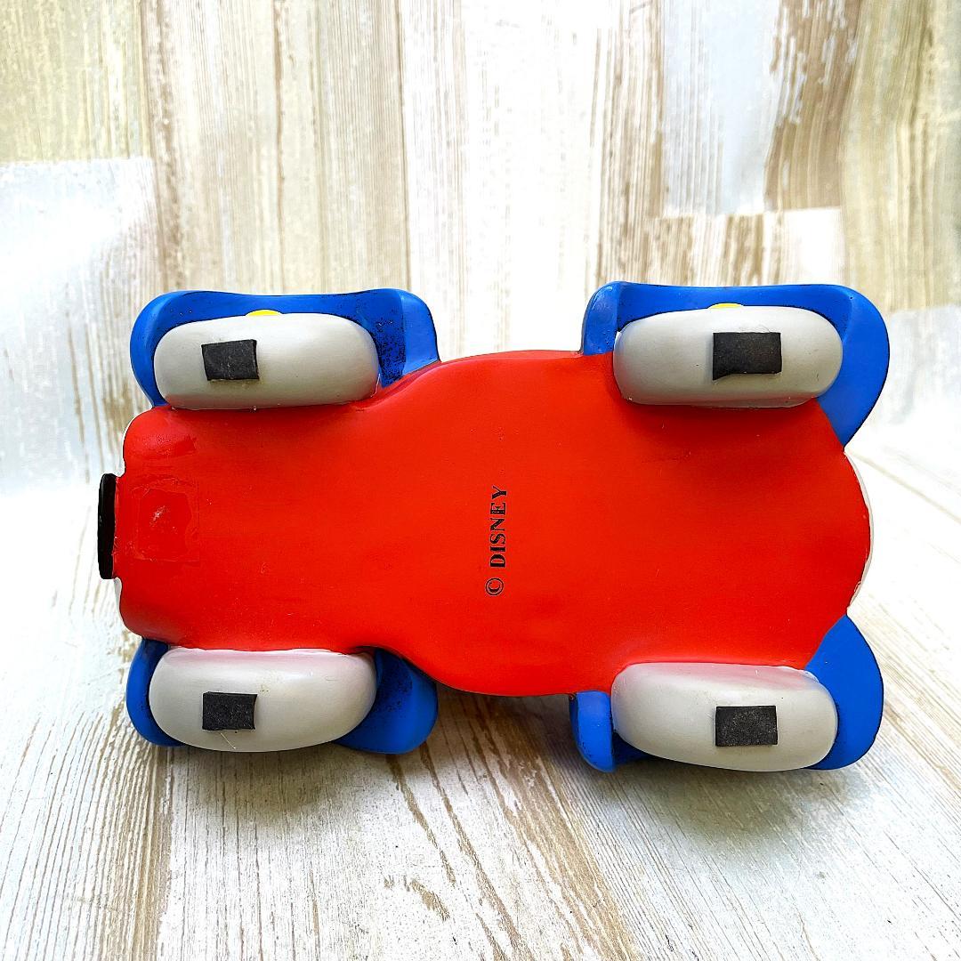 ドナルドダック 赤い車 RUTTEN ルッテン社製 レジン製 ビッグフィギュア