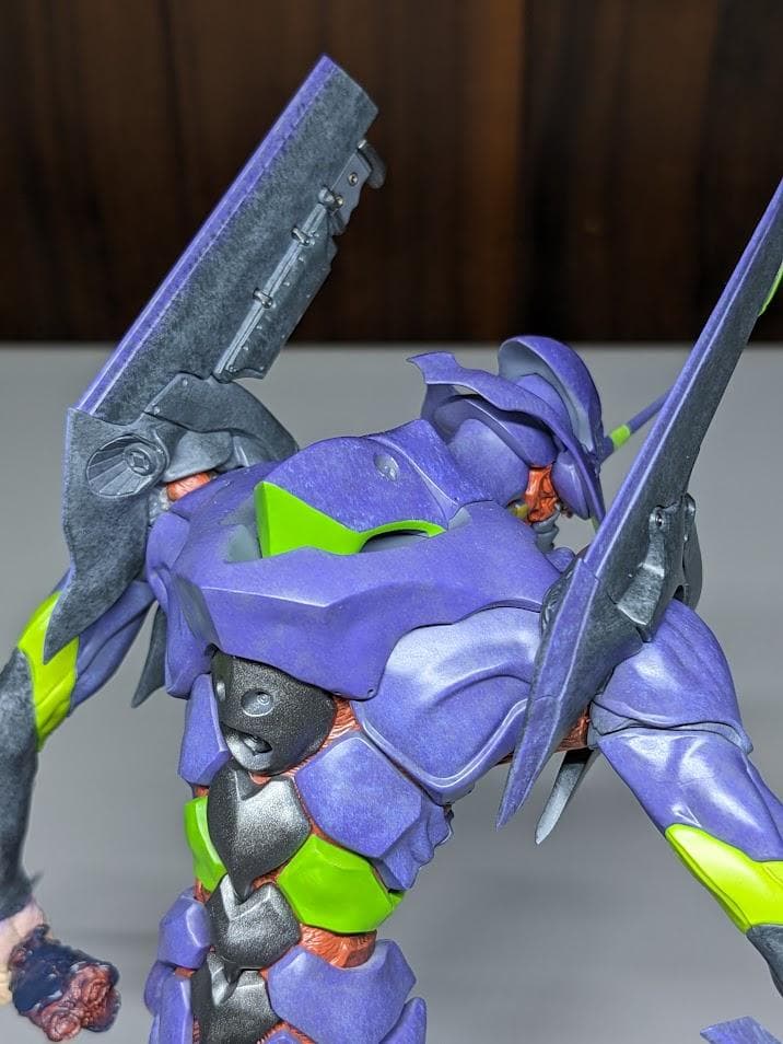 海洋堂　ARTPLA エヴァンゲリオン初号機 　塗装済み完成品