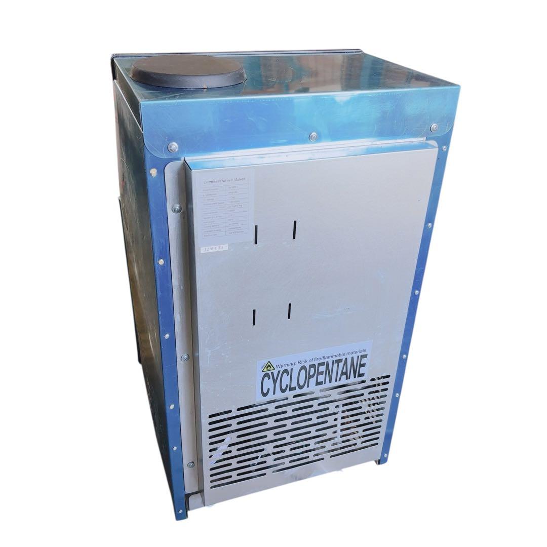 飲食店の即戦力!! 業務用製氷機★自動製氷で大量ストック可能♪