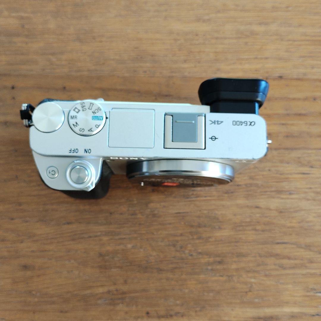 SONY α6400 シルバー ミラーレス一眼 ジャンク品　レンズなし