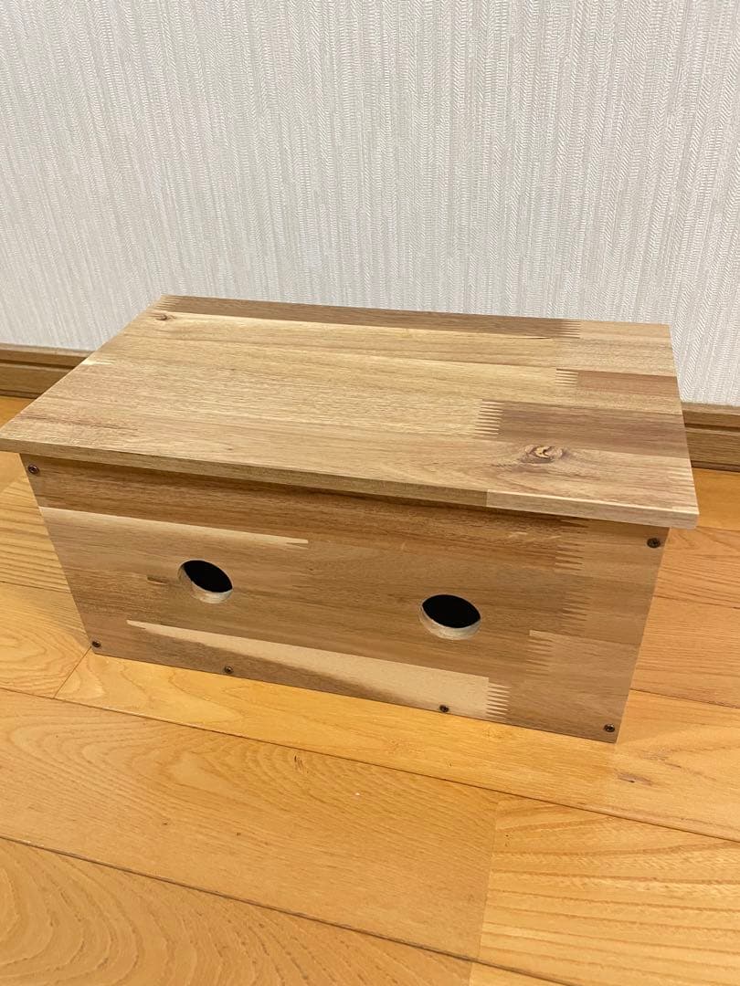 前面目隠しあり。30キューブ水槽台