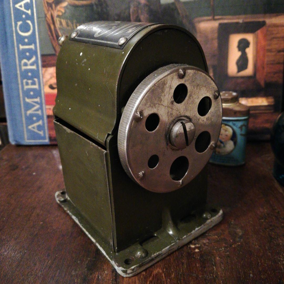 米国シカゴ アンティークWizerdウィザード鉛筆削り☆ステーショナリー文房具