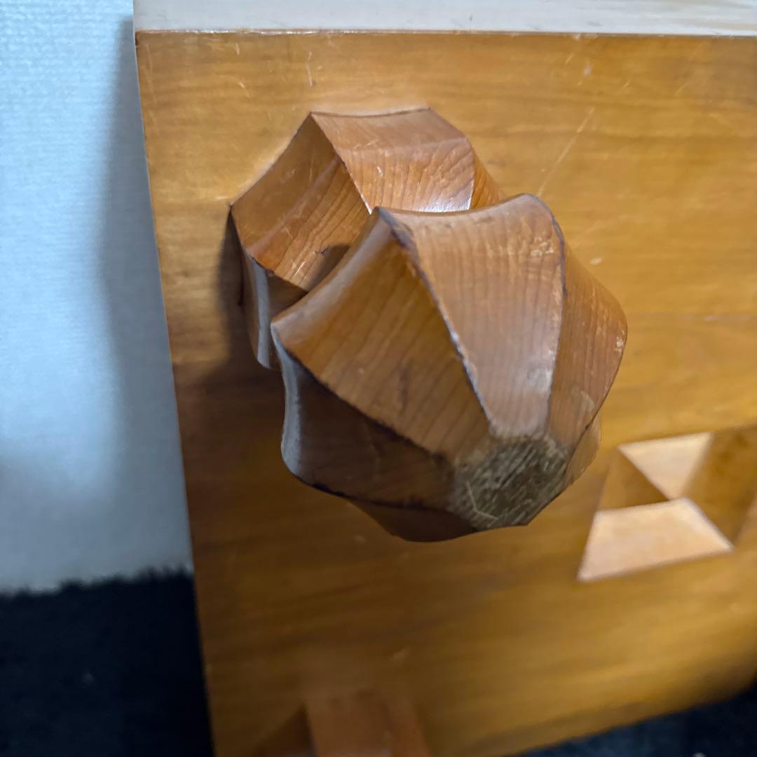 高級 囲碁盤 へそ付き 木製 巨大 足付 45×41 厚さ17cm