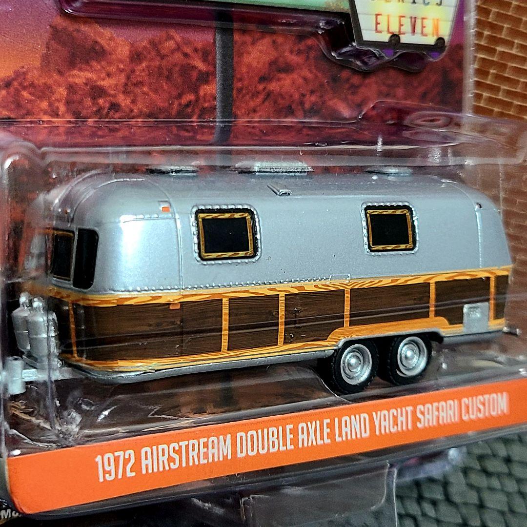 グリーンライト　エアストリーム　ウッディスタイル　1/64