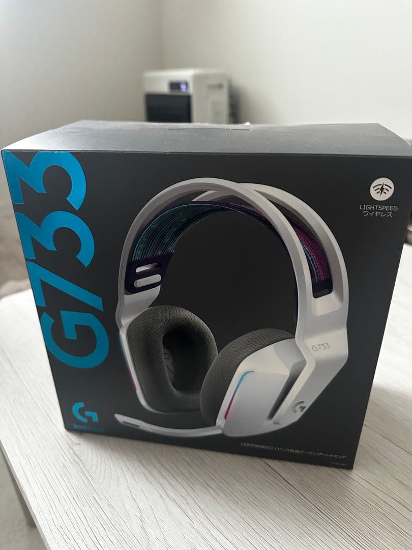 Logitech G733 ワイヤレスゲーミングヘッドセット ホワイト