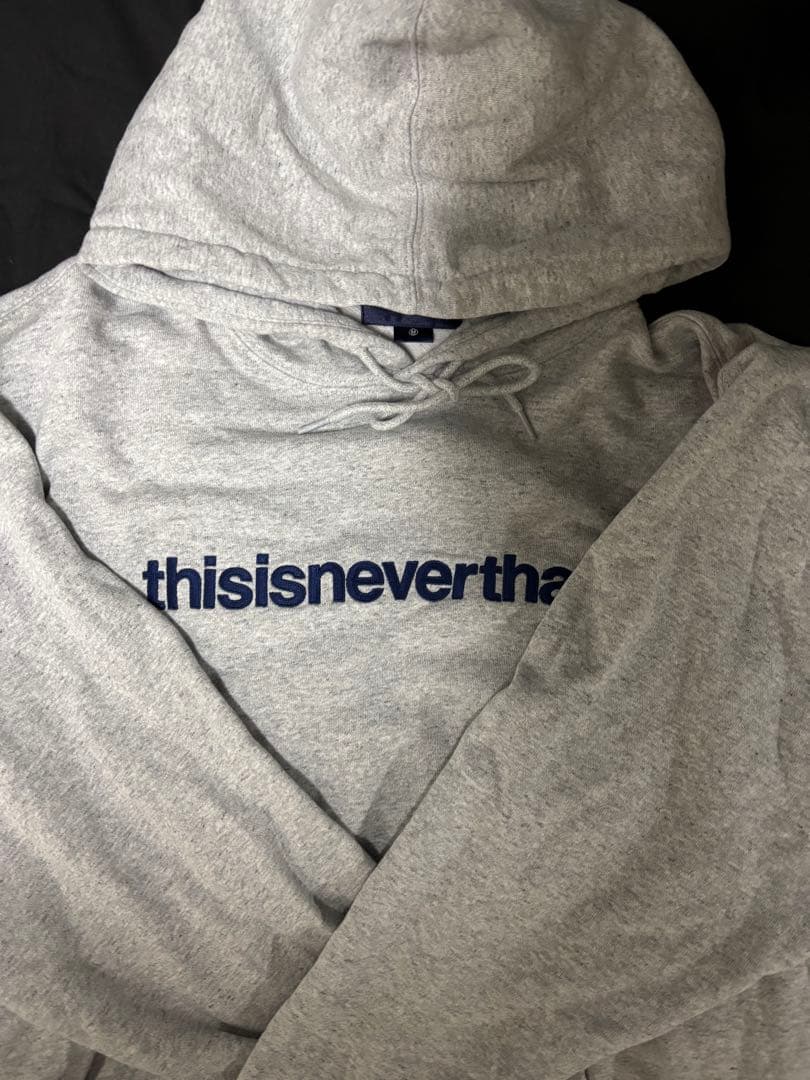 thisisneverthat グレー パーカー Mサイズ