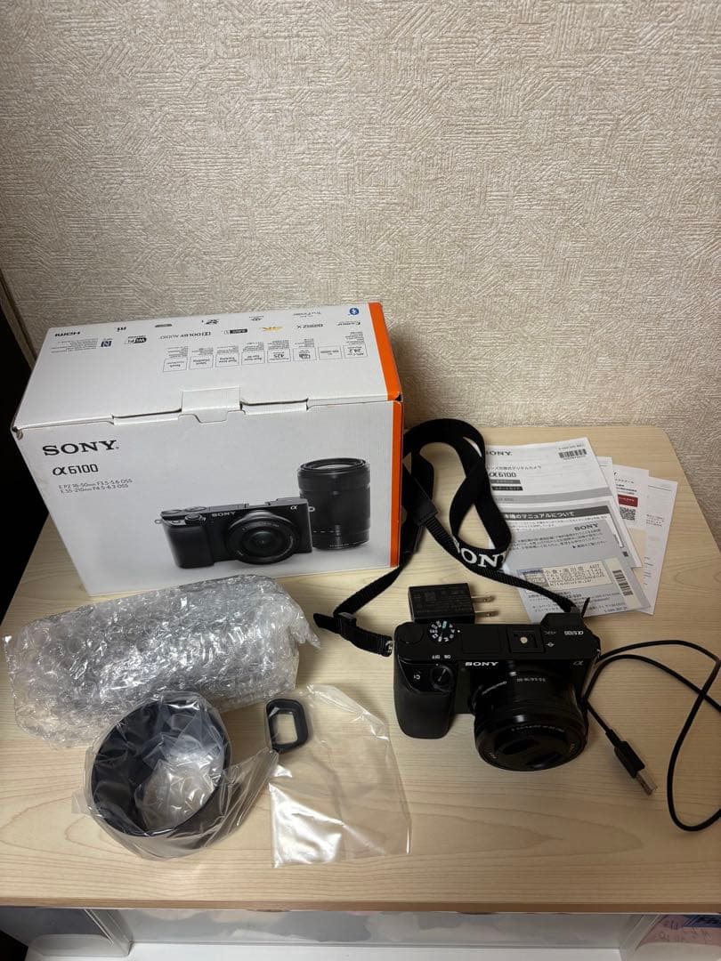 最終値下げ　「極美品」SONY α6100 Wズームレンズキット