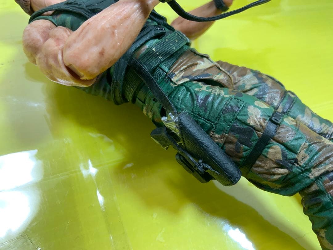 プレデター　アクション　フィギュア３体セット 送料無料