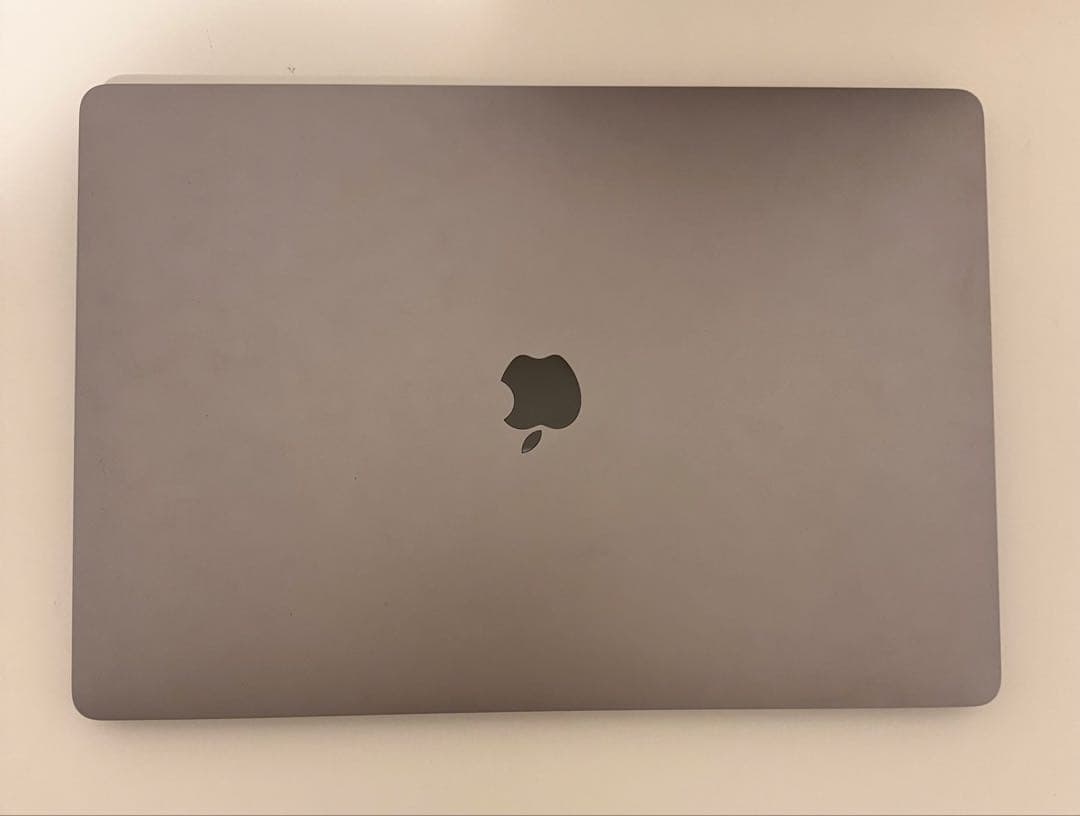 Macbook Pro 2019 15インチ Windows 11 Pro