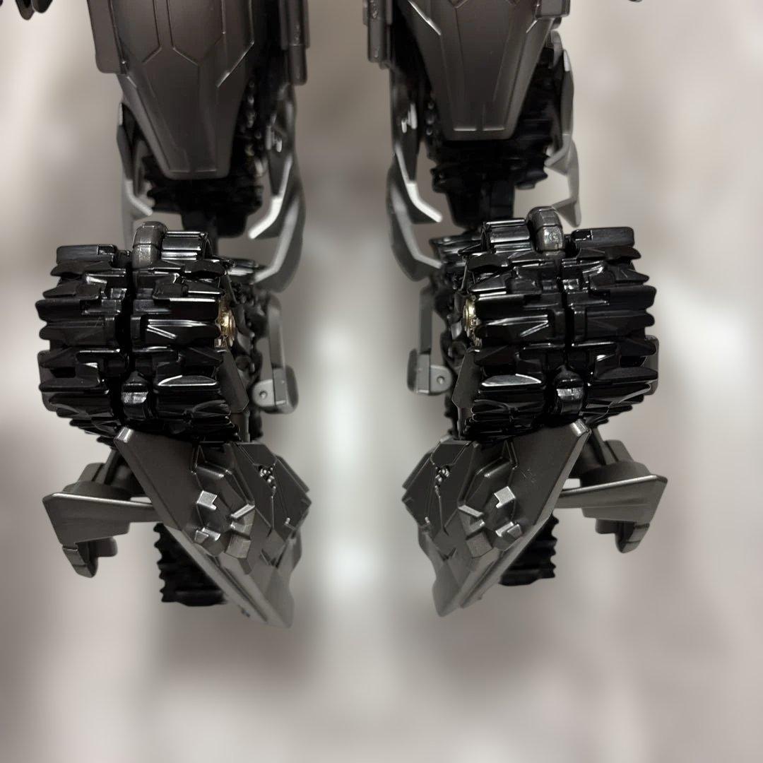 トランスフォーマー　フィギュア？タンクメガ　コマンダー　LS-06 現状で