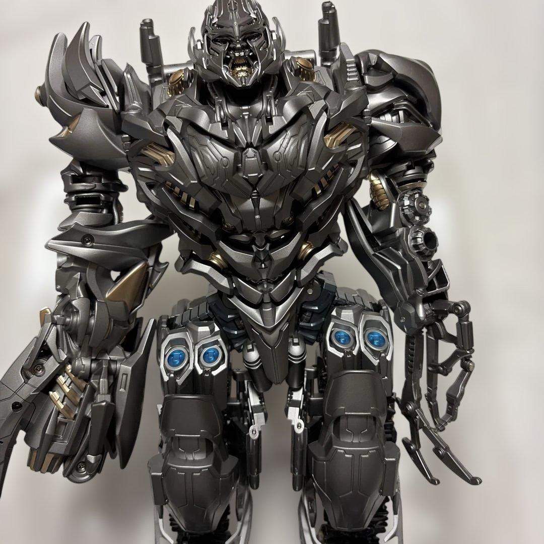 トランスフォーマー　フィギュア？タンクメガ　コマンダー　LS-06 現状で