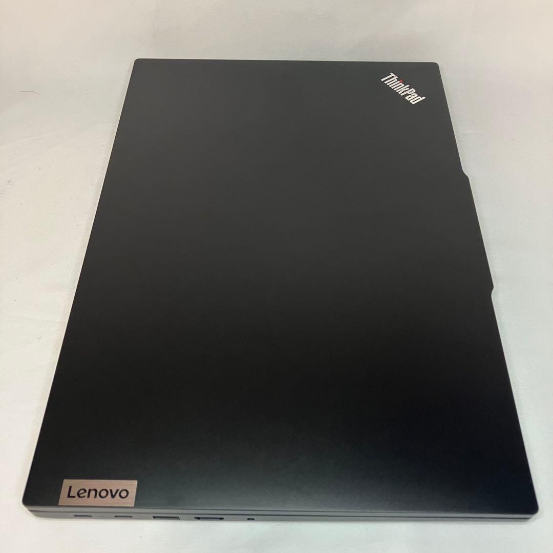 極美品 ThinkPad E16 13世代 16インチ WUXGA office