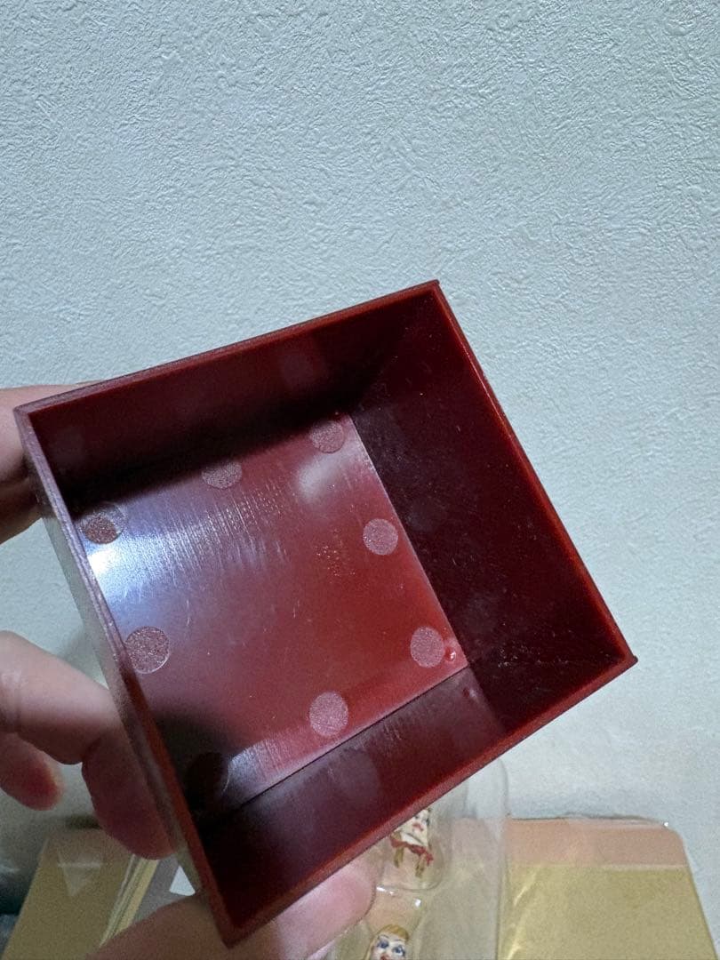 neca ネカ アナベル 死霊博物館 アナベルwithショーケース 3520