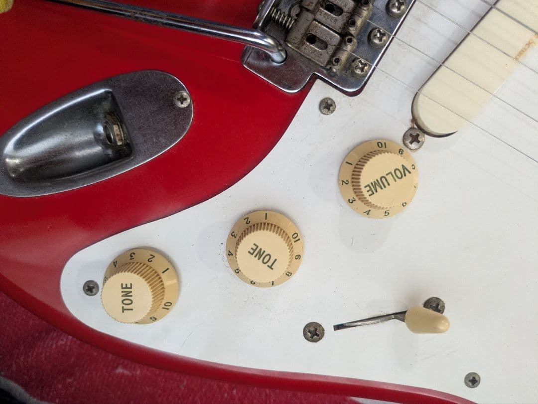 Eシリアル！　フェンダージャパン　ストラト　クラプトン仕様