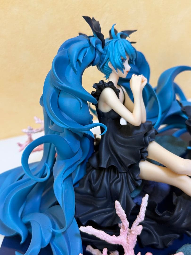 初音ミク　グッスマ　深海少女ver. フィギュア　1/8スケールフィギュア