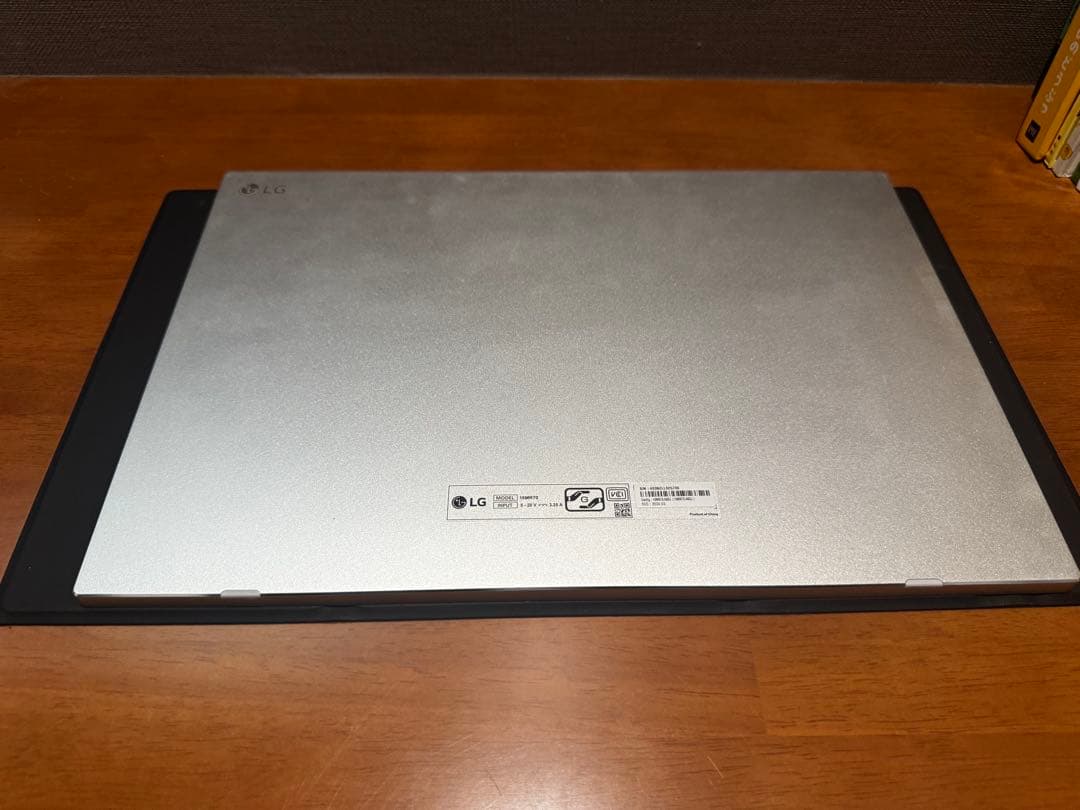 LG モバイルモニター gram +view 16MR70 16インチ