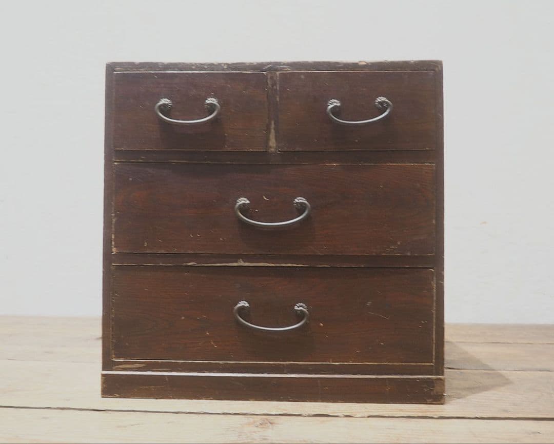 1375 レトロな杉の小引き出し　収納棚　小箪笥　ケース　古家具　アンティーク