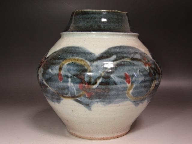 ☆　河井寛次郎　呉須草花図壺　雰囲気ある品です☆y539