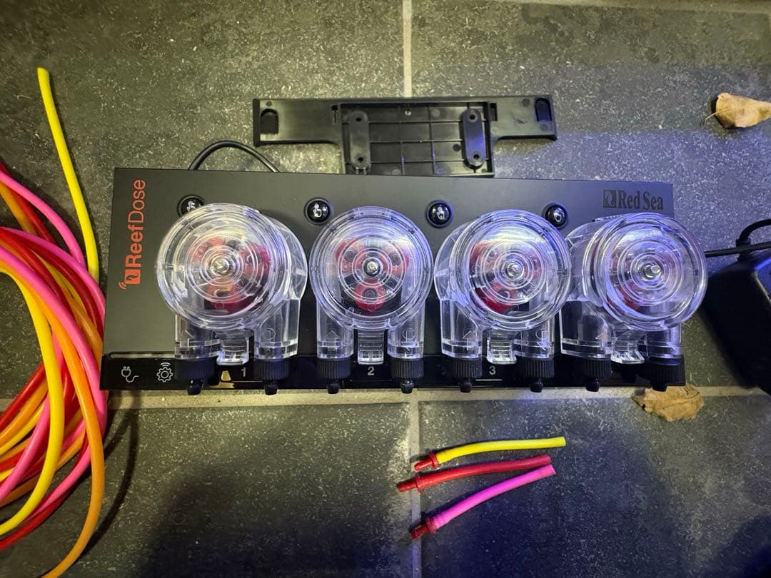 レッドシー RedSea ReefDose4 ドーシングポンプ