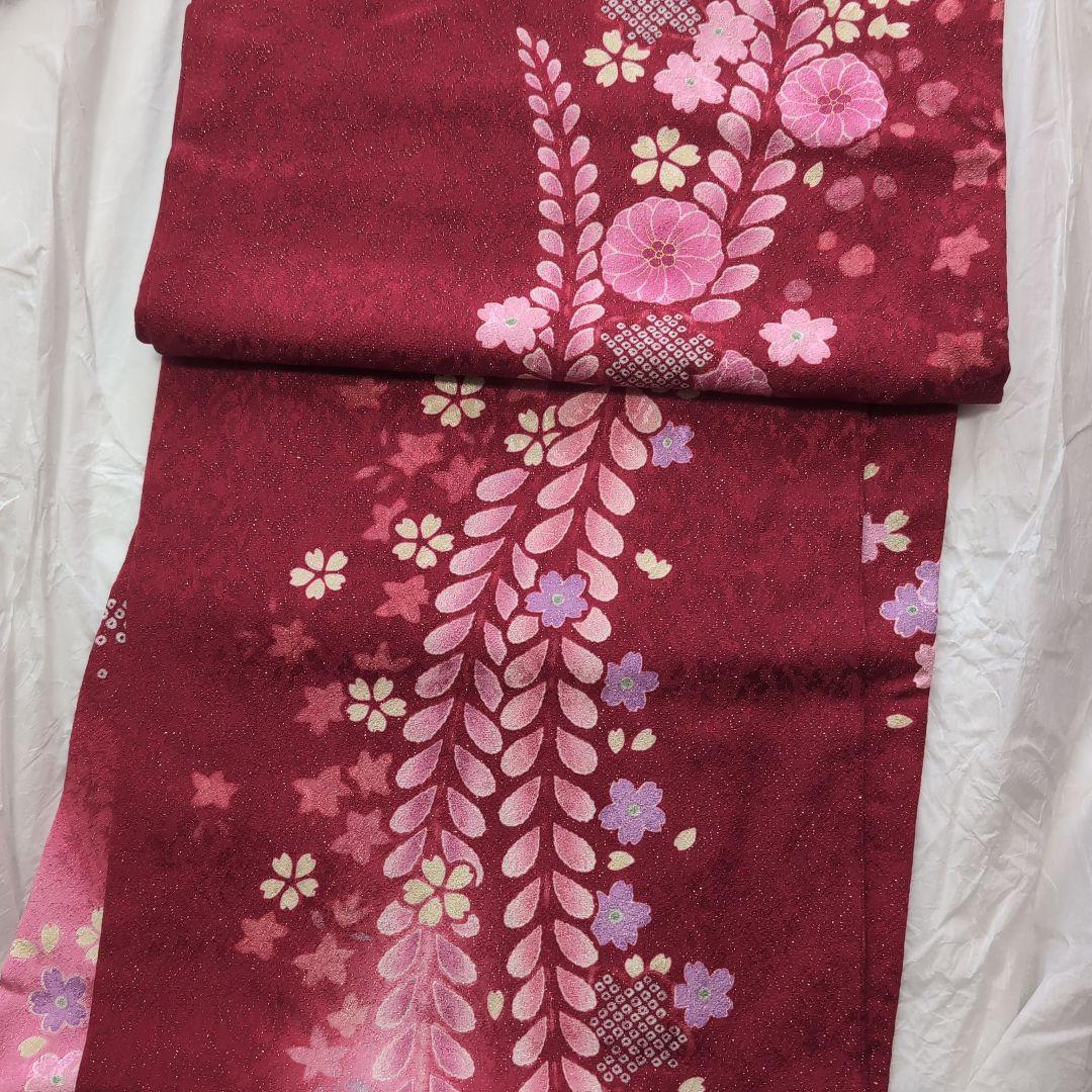 ★19日まで最終出品★美品成人式振り袖赤色 花柄 絹長襦袢付き