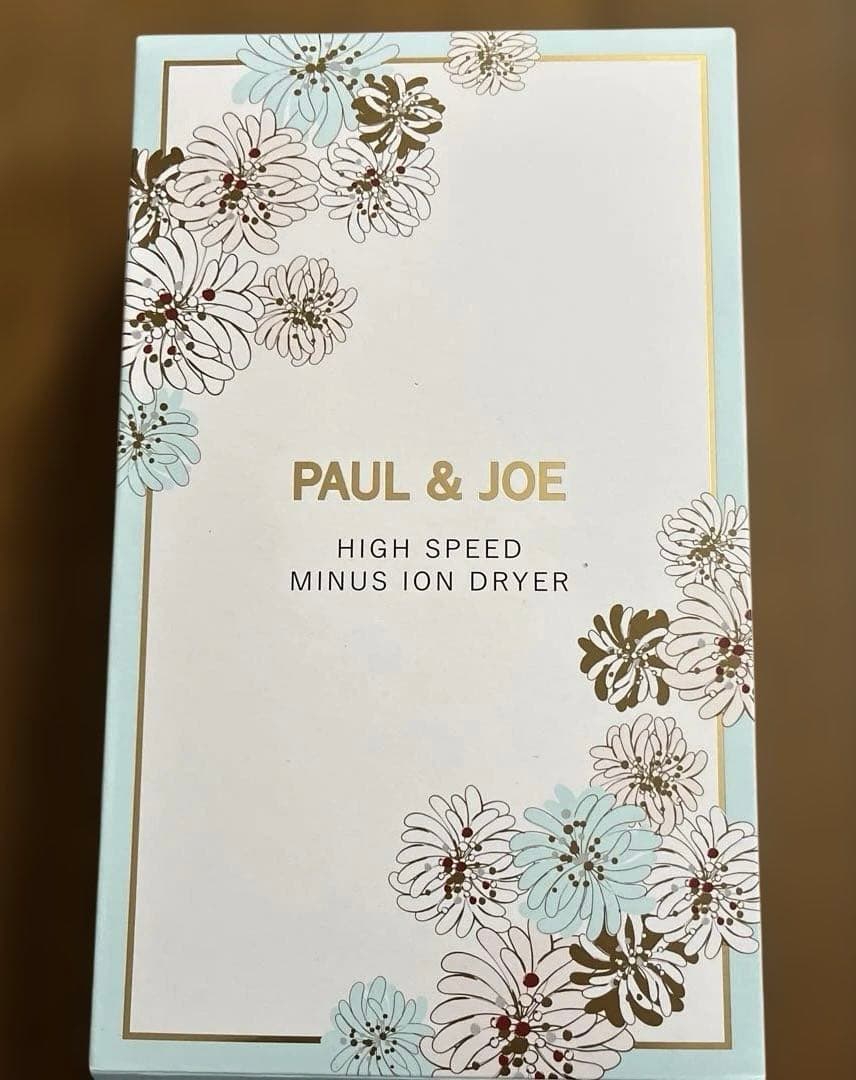 ポール&ジョー マイナスイオンドライヤー