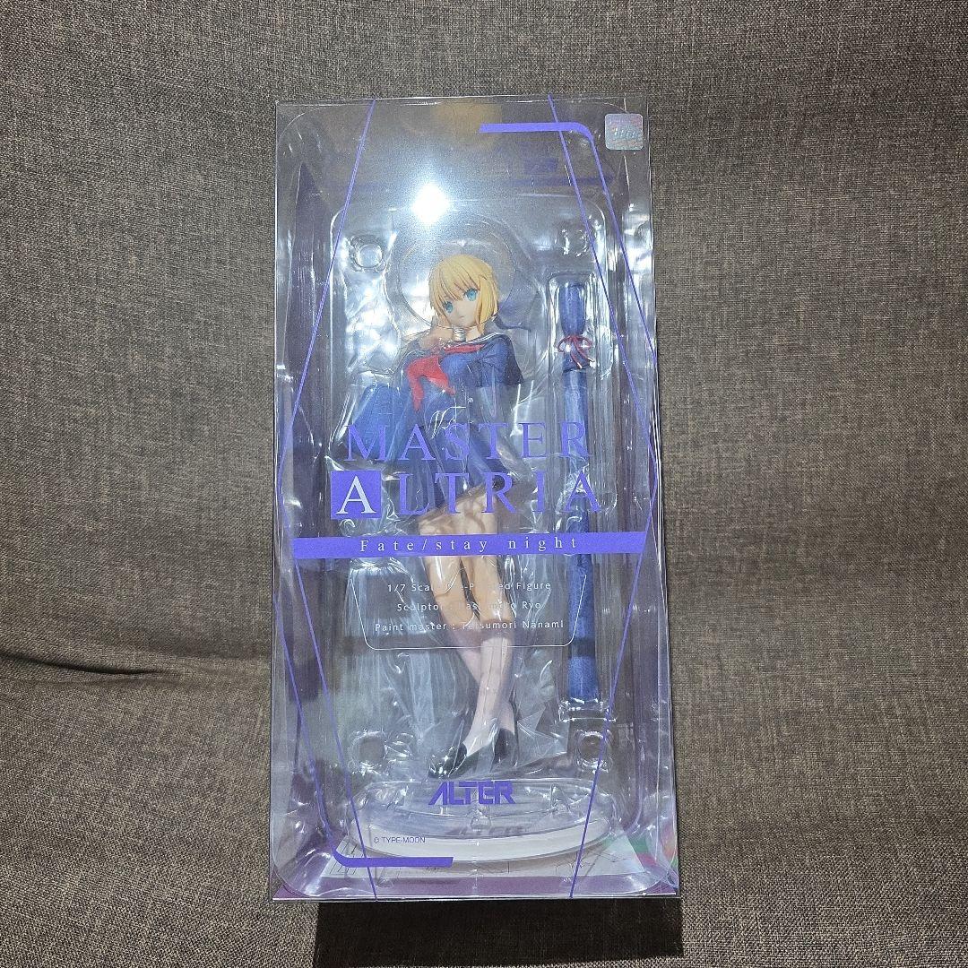 ALTER マスターアルトリアフィギュア