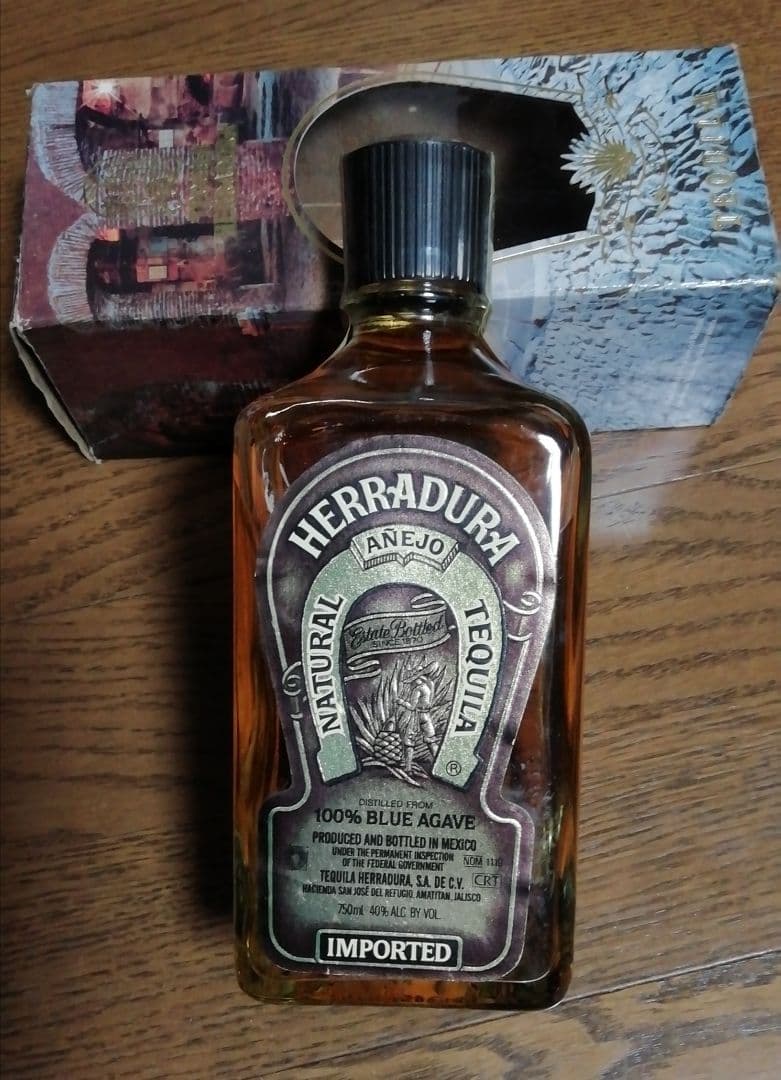 古酒 テキーラ エラドゥーラ TEQUILA HERRADURA ANEJO
