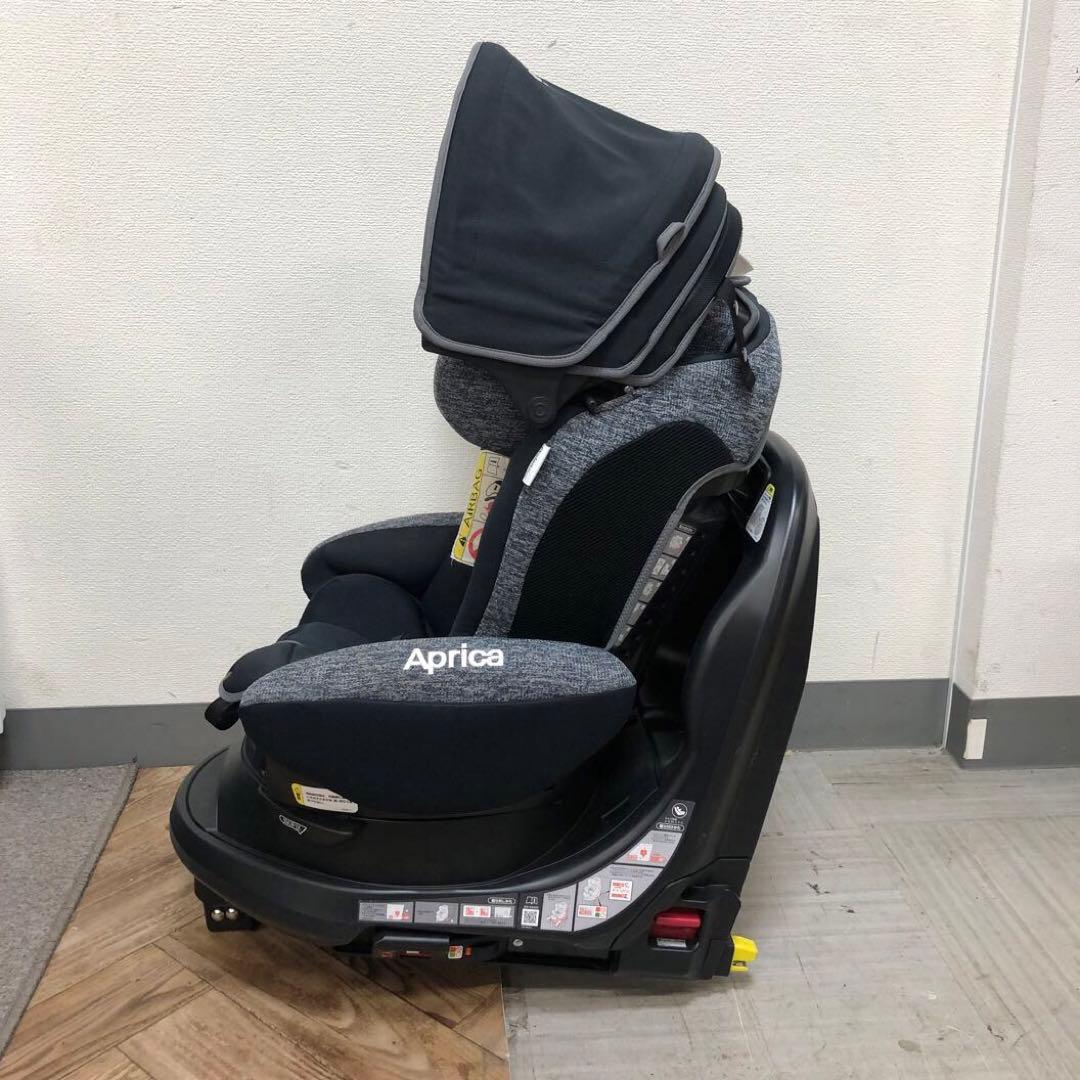 アップリカ　チャイルドシートFladea grow フラディアグロウ　BK