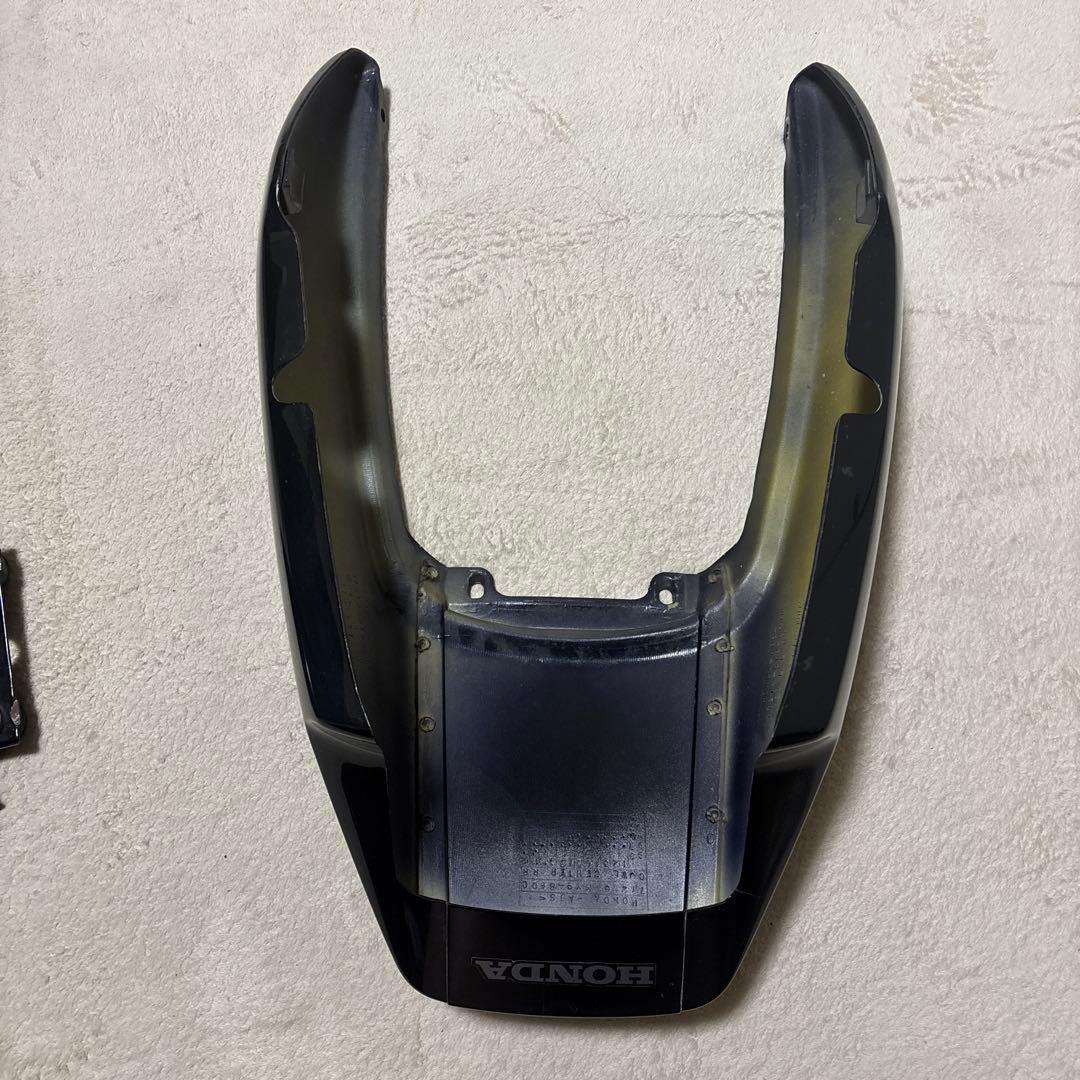 値下げです！美品98年式から取り外しNC31用 タンク、テールカウル