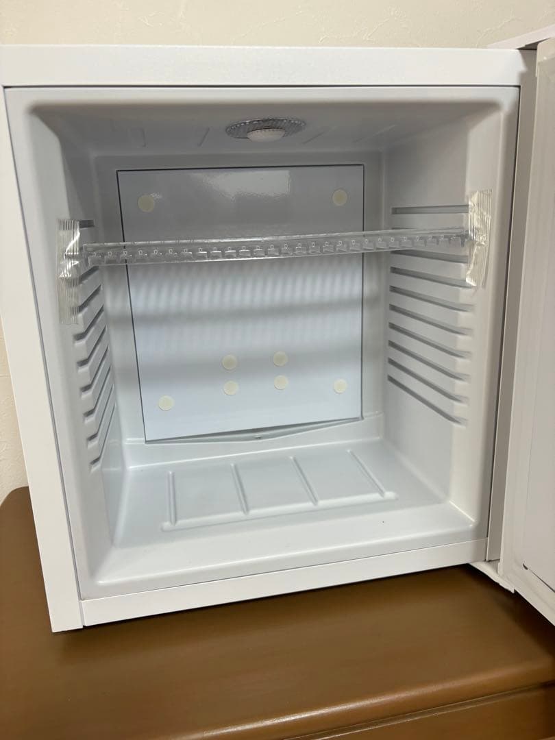 小型冷蔵庫　デバイスタイル 2024年製