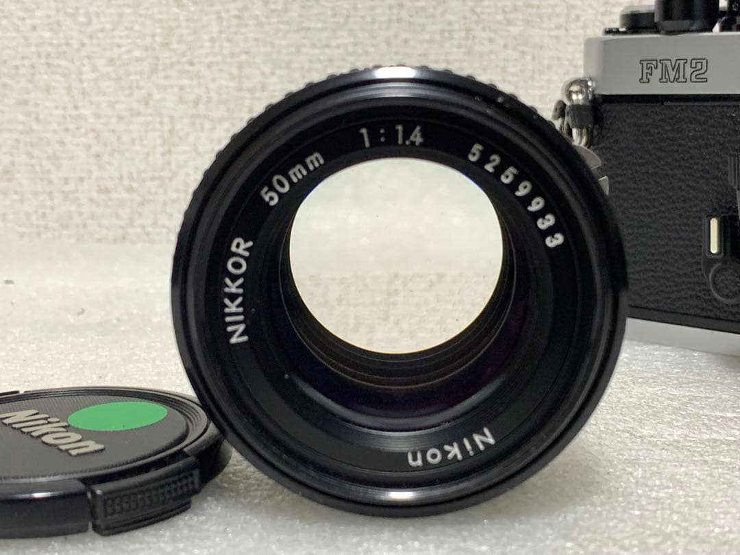 フィルムカメラ NIKON FM2N 1:1.4 50mm