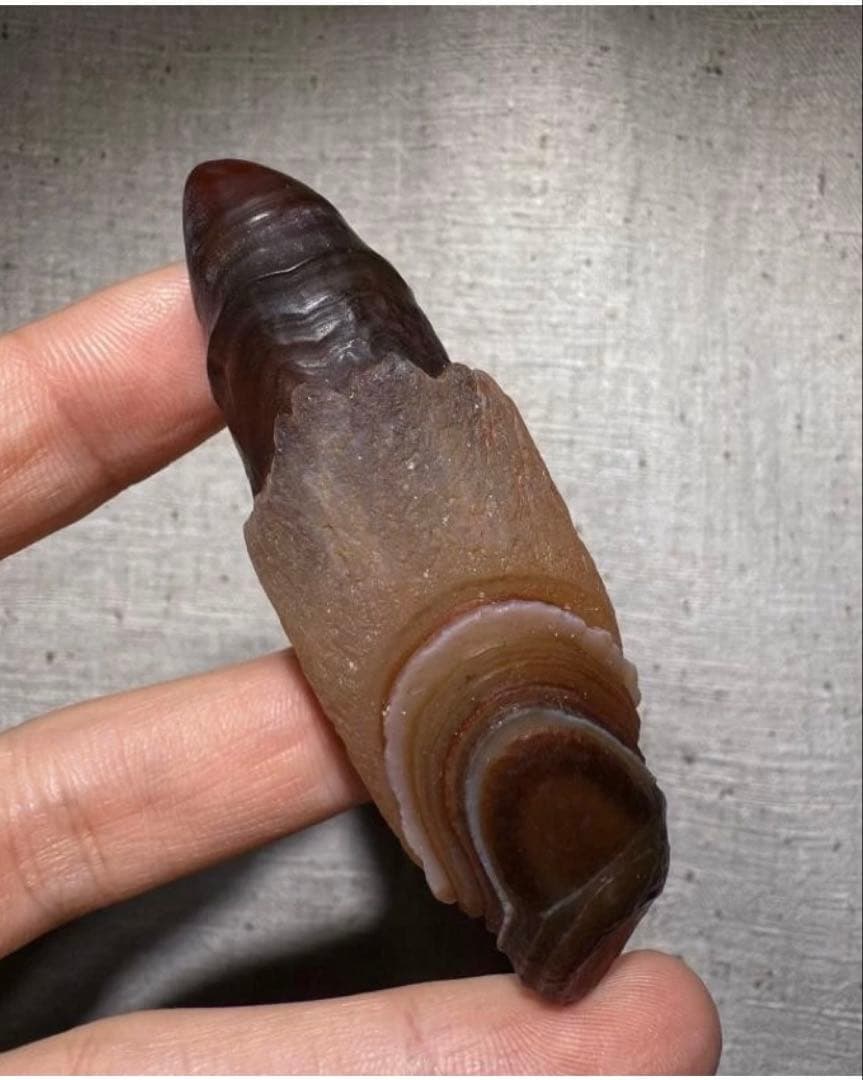 アラシャンゴビアゲート　蒙古瑪瑙　原石　水石　翡翠　オパール　根付　天珠 勾玉